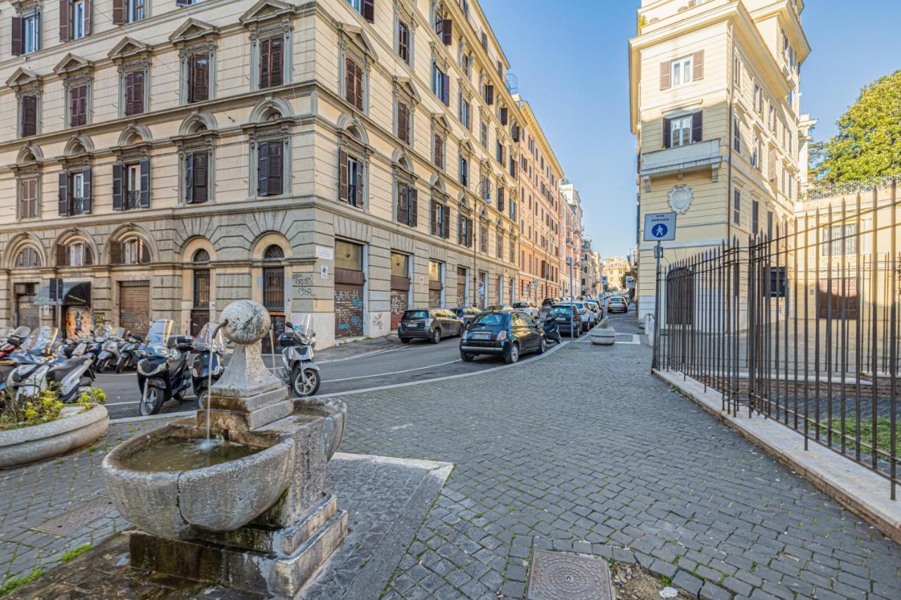 Luxury Stars In Rome - Andromeda Apartment In Colosseum المظهر الخارجي الصورة